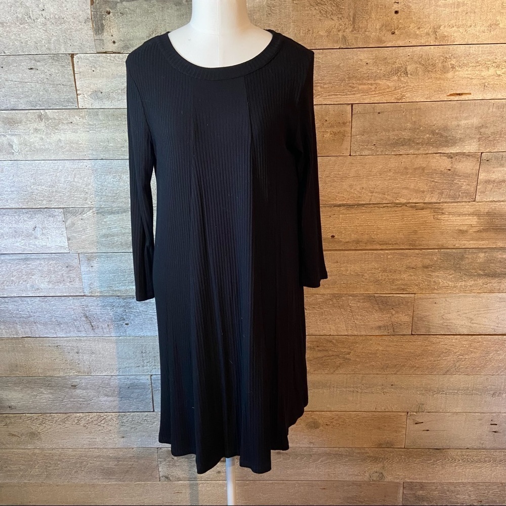 Lush women’s black oversized dress in size medium